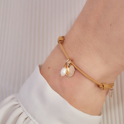 PERSONALISED MINI PEARL BRACELET GOLD PLATED MERCI MAMAN