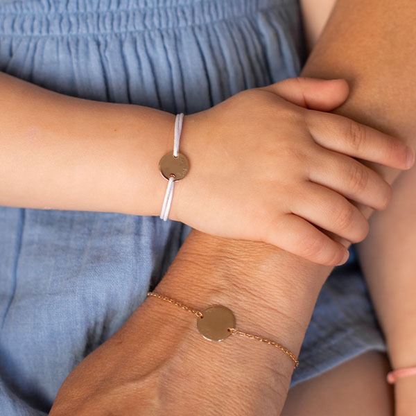 Set de pulseras personalizadas para madre e niño/a