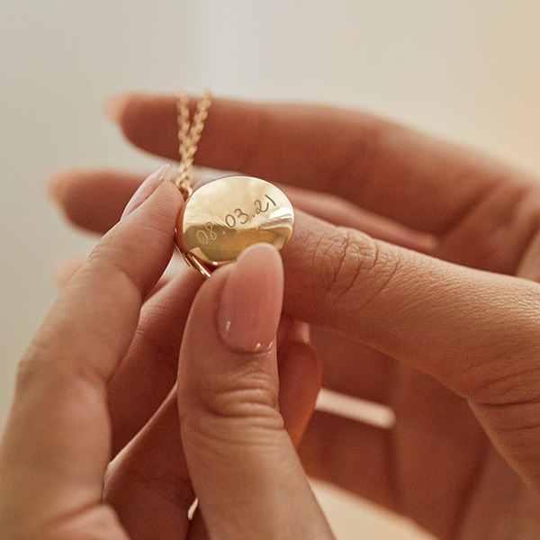Collana a disco di firma personalizzata