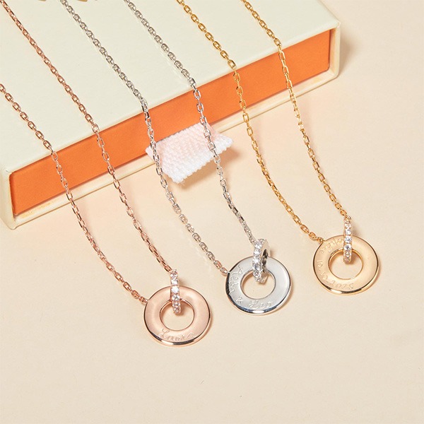 Collier personnalisé Anneaux Entrelacés Cristal