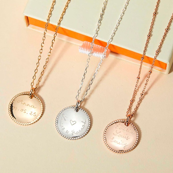 Collana personalizzata con disco perlato